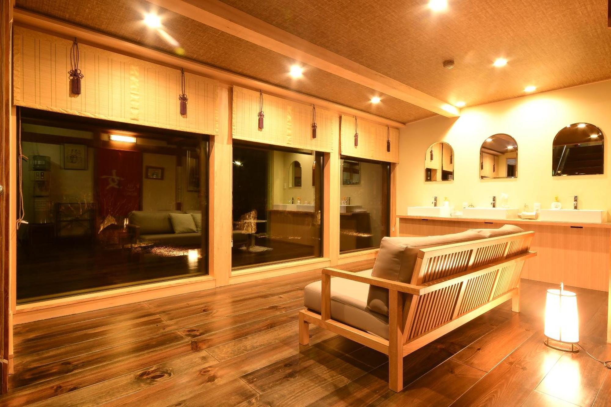Ryokan Shukubo Yochiin Koyasan